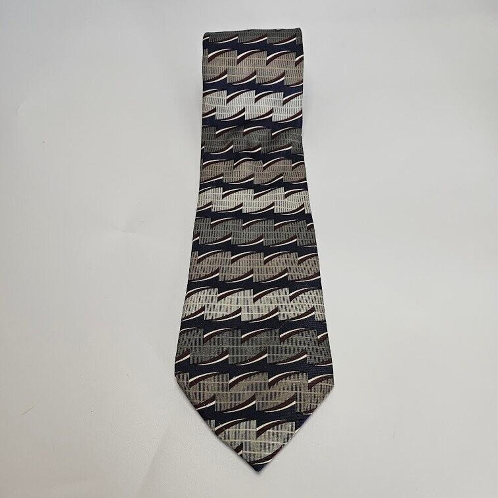 Conte di Milano Gray Black GEOMETRIC Abstract Art Deco 100% Silk Necktie 4"x58"